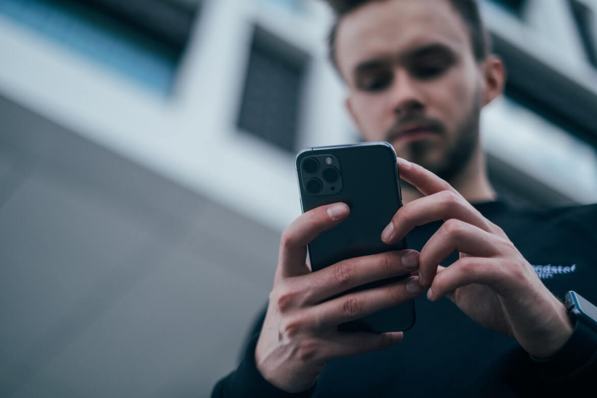 how-to-find-out-who-owns-a-phone-number-and-where-it-is-located